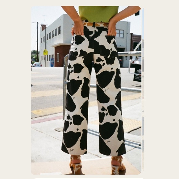 New LISA SAYS GAH Trendy Animal Print Robyn Jeans Pants in Cow Black Size 30 - Picture 2 of 9